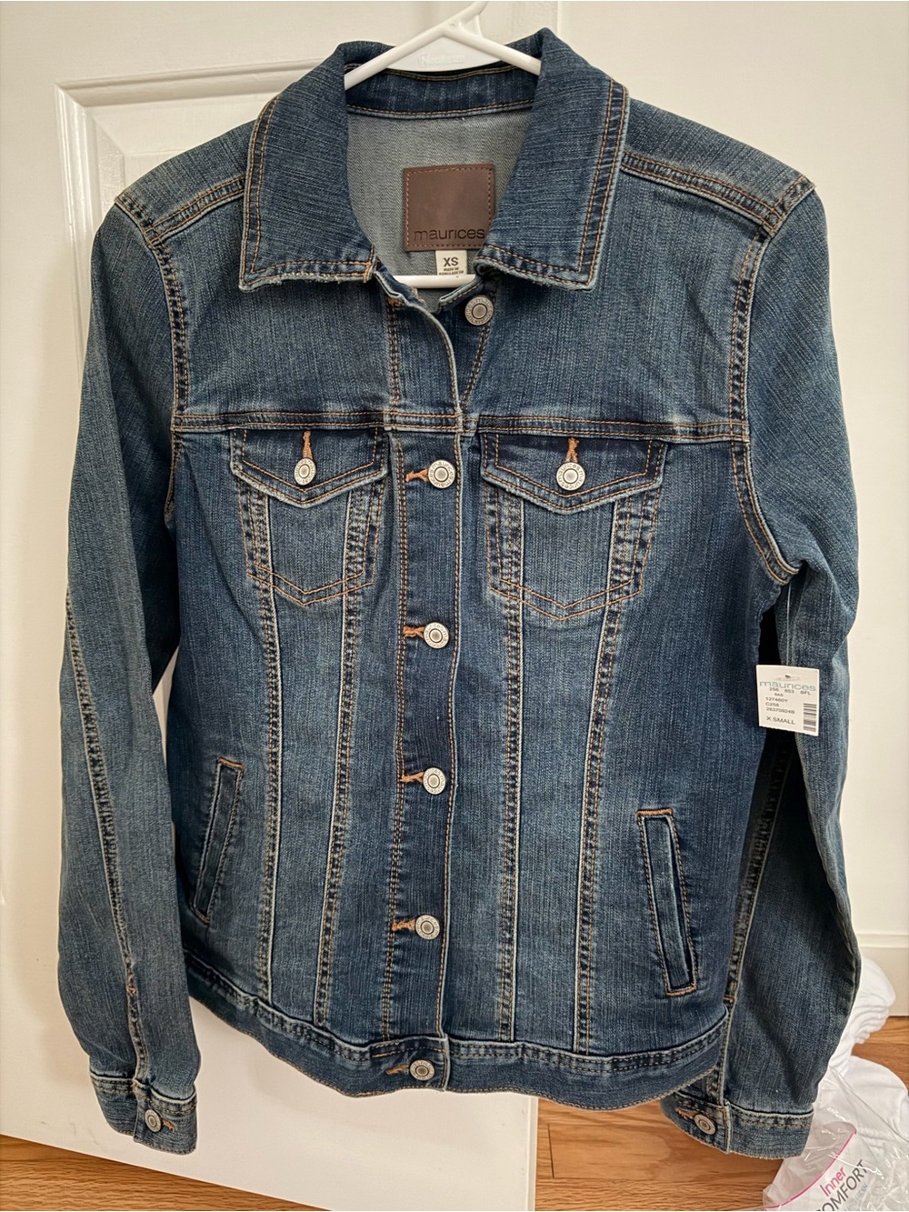 Maurices Women's Medium Blue Denim Jacket